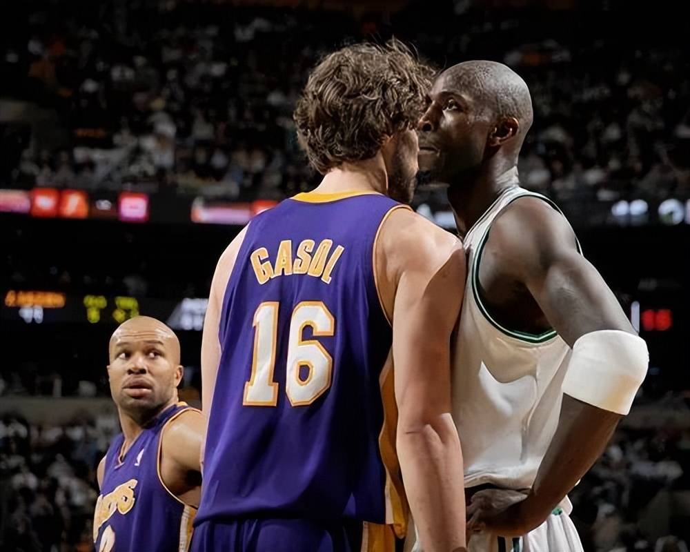 布鲁克林篮网今晚再遭质疑关键时刻上海久事调整名单以备NBA常规赛，媒体一致点评：尤文图斯强势反弹备战英超的简单介绍
